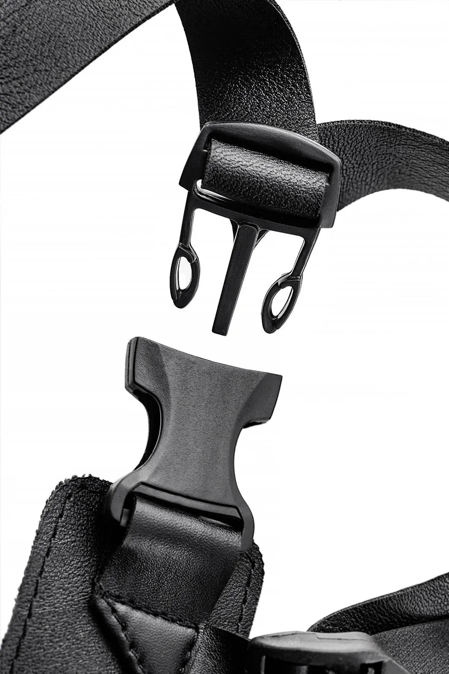 фаллопротез realstick strap-on alister, tpe, телесный, 15 см в 