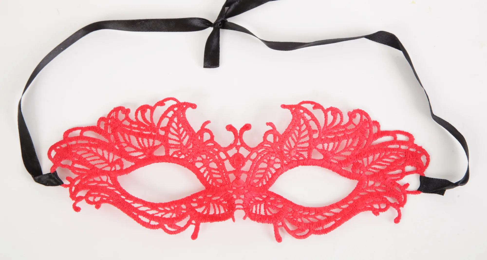 Маска обольщения красная 47307-1-MM