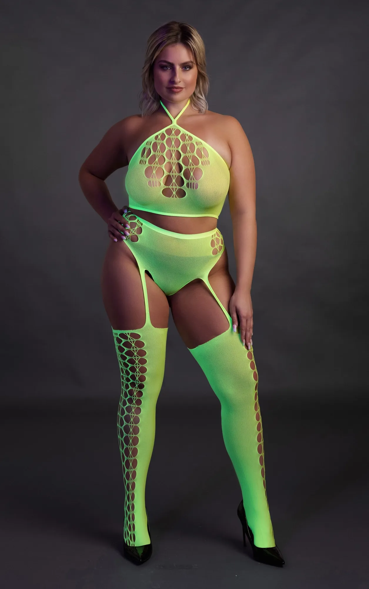 Эротическое топ в комплекте с чулками и трусами two piece with crop top and stockings - green - xl/xxxxl в 