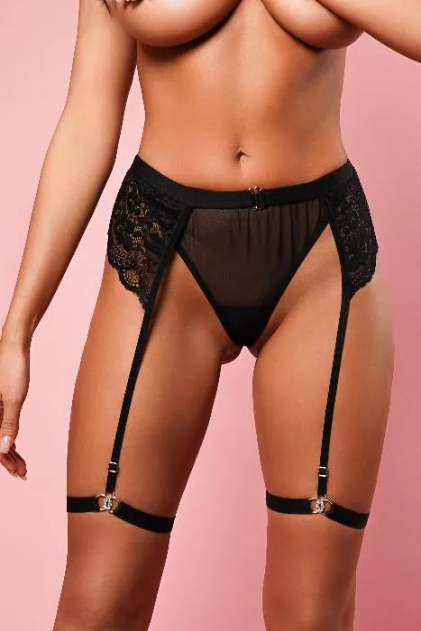 Женские трусики с поясом и гартерами