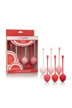 Набор необычных одинарных вагинальных шириков в виде клубники Kegel Training Set Strawberry
