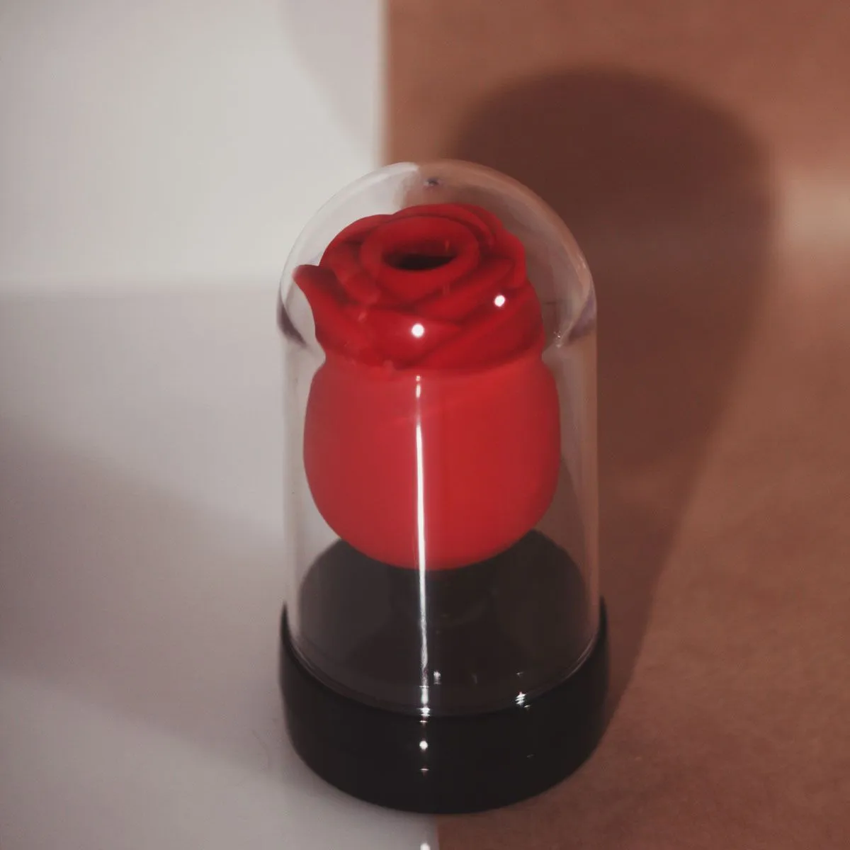 вибромассажер роза, красный в 