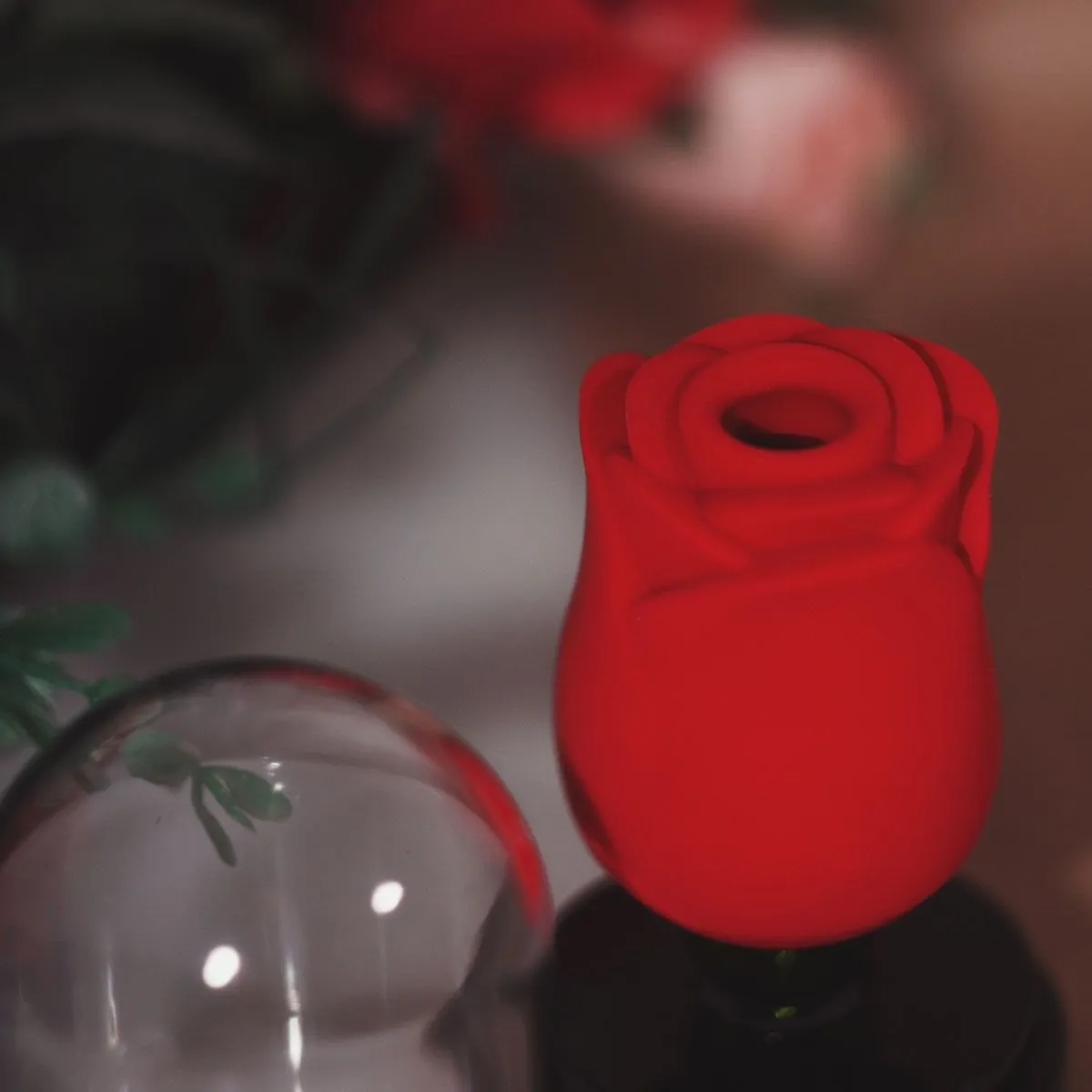 вибромассажер роза, красный в 