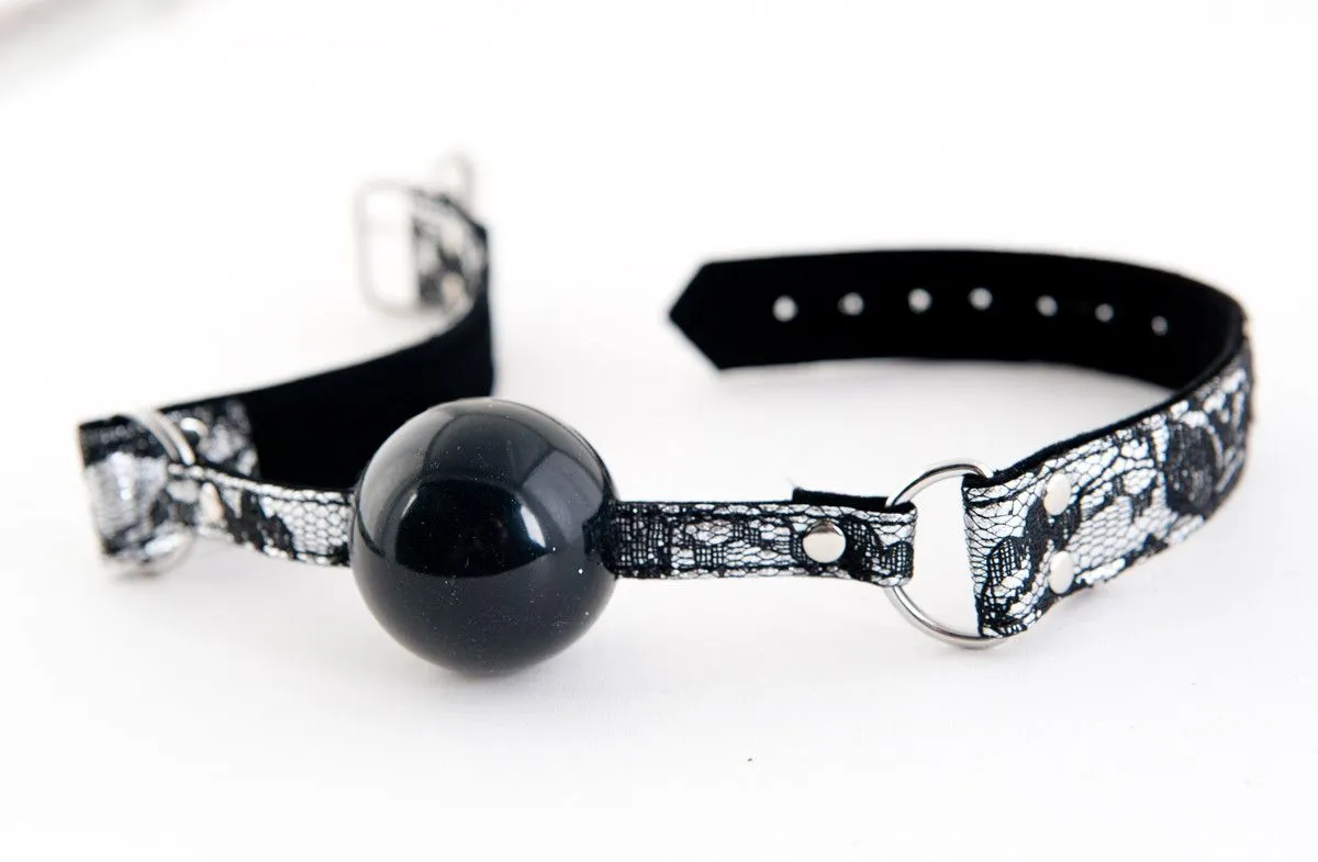 кляп силиконовый toyfa marcus на кружевном ремешке, серебряный, 60 см в 