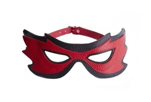 Маска Sitabella черно-красная