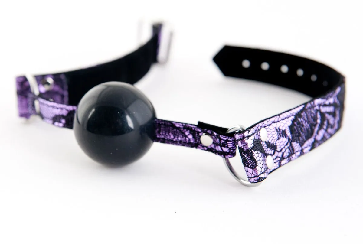 кляп toyfa marcus на кружевном ремешке, силикон, розовый, 62 см в 