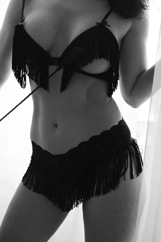 Эротическое трусы с жемчугом и бахромой perla в 