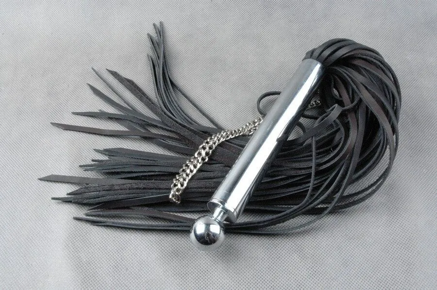 плетка beastly серебряная мечта, 55 см, чёрная в 