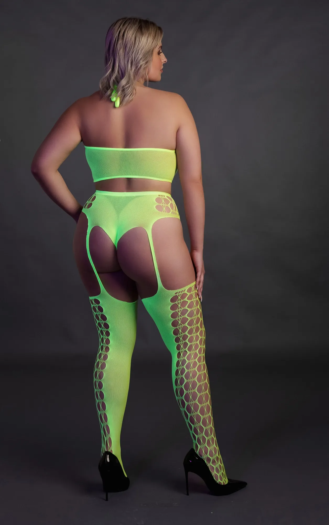 Эротическое топ в комплекте с чулками и трусами two piece with crop top and stockings - green - xl/xxxxl в 