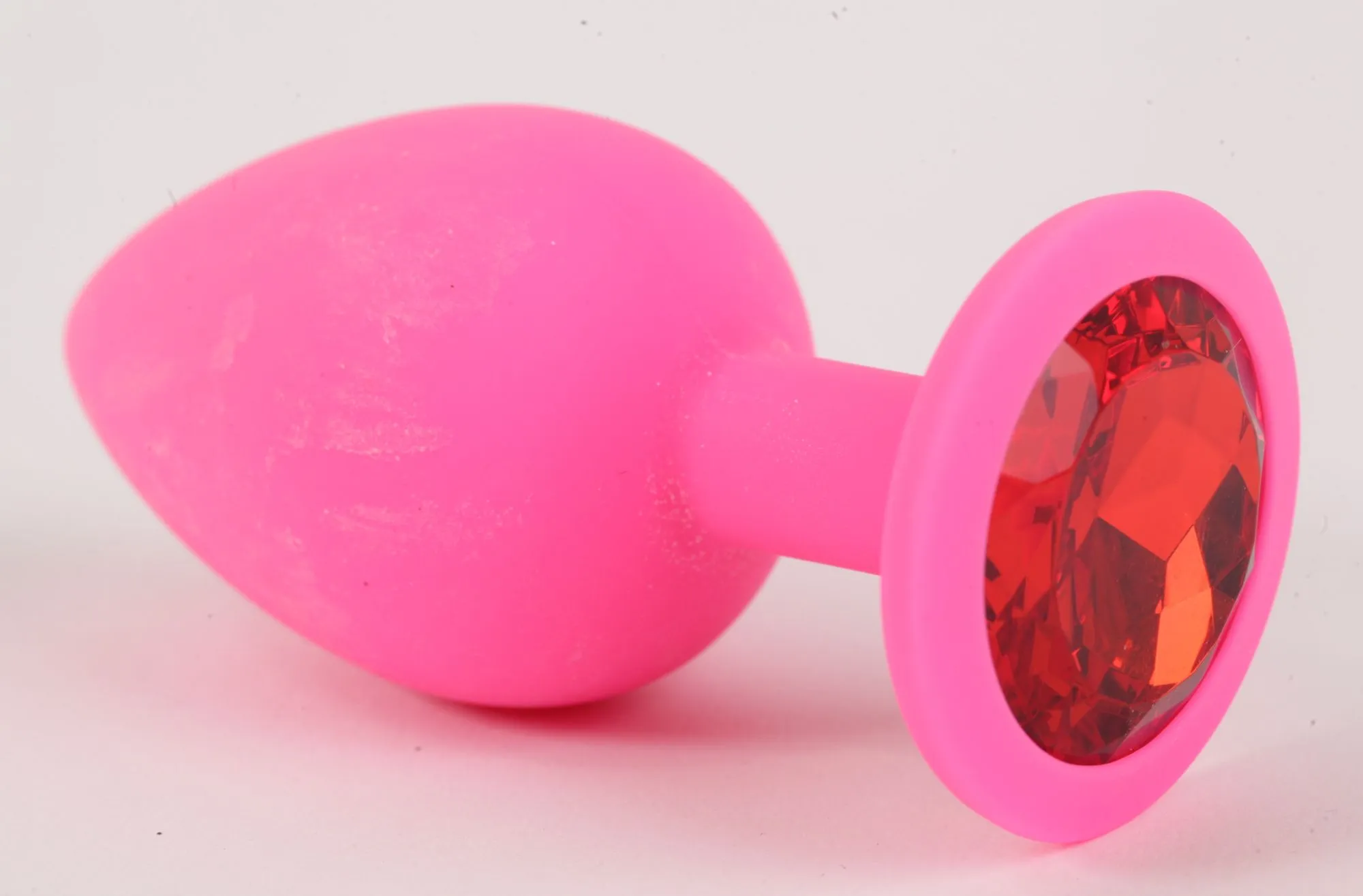 пробка силиконовая розовая с красным кристаллом 8,2 х 3,5 47103-mm в 