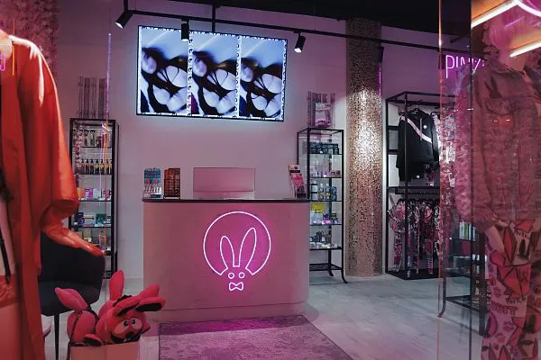 Санкт-Петербург ТЦ «Академический» Гражданский 41