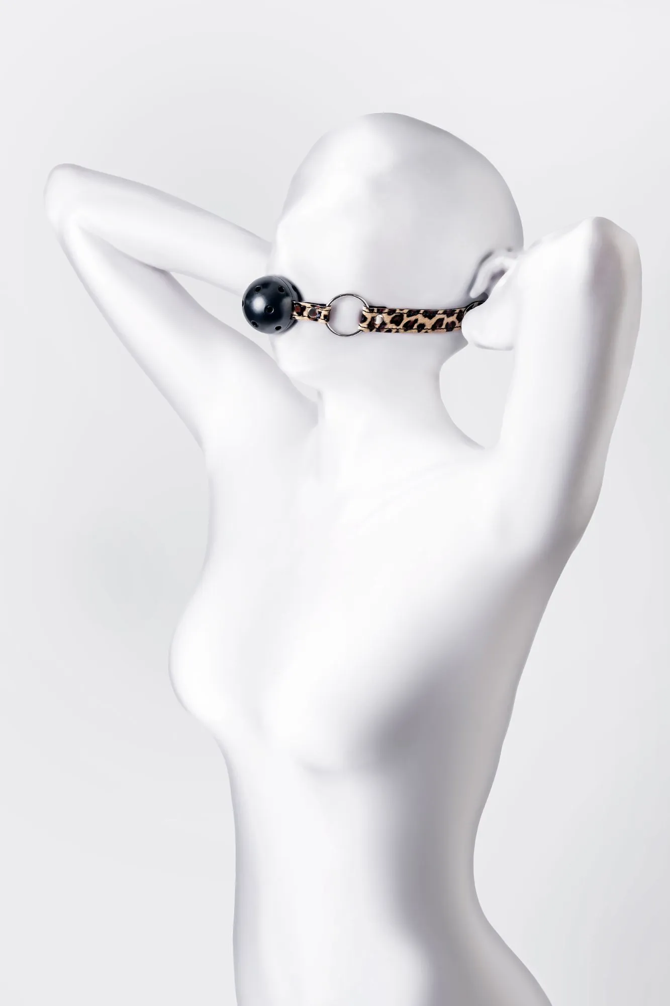 кляп anonymo #0302, abs пластик, черный, 64 см в 